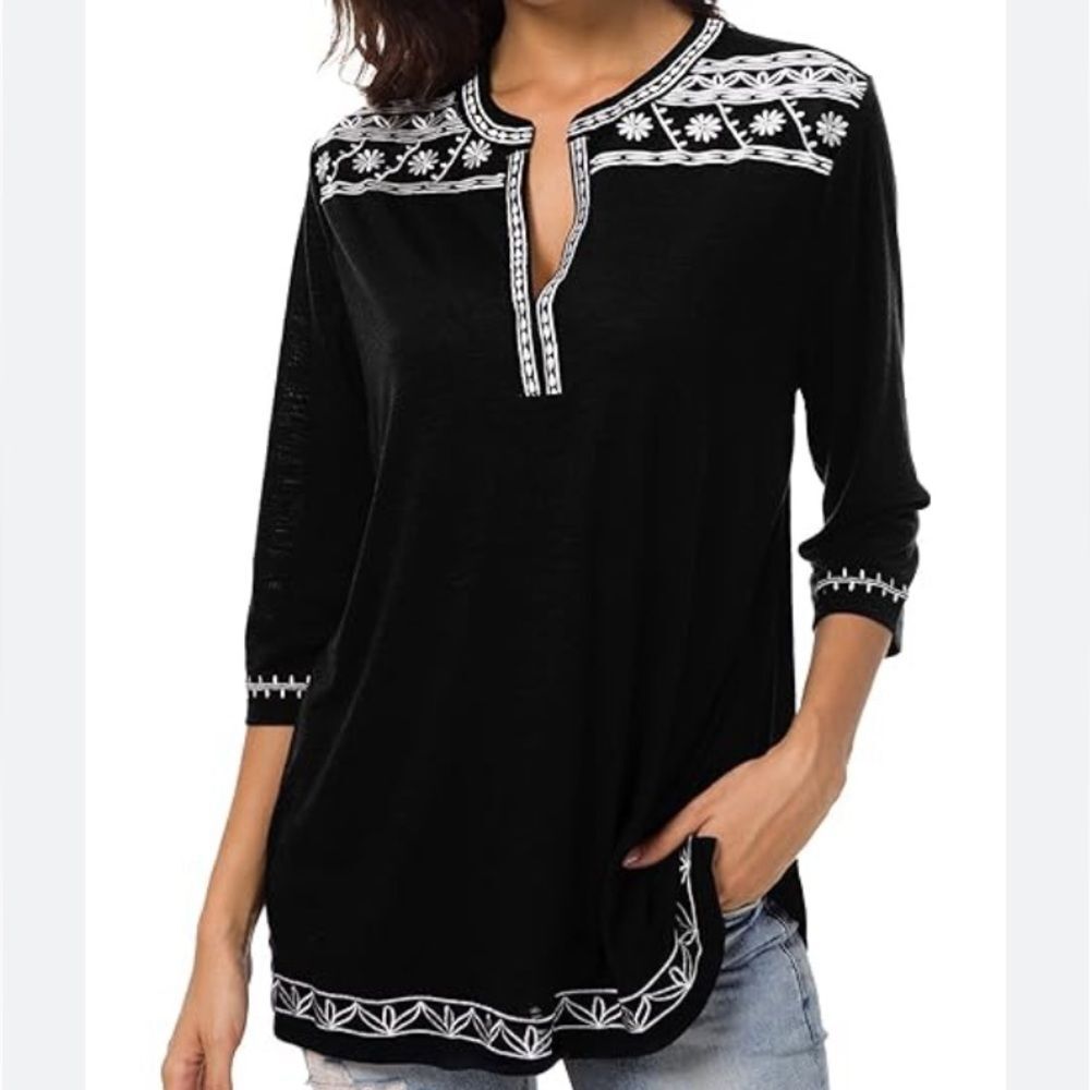 Urban Coco Black & White Embroidered Half Sleeve Tunic Top NEW L